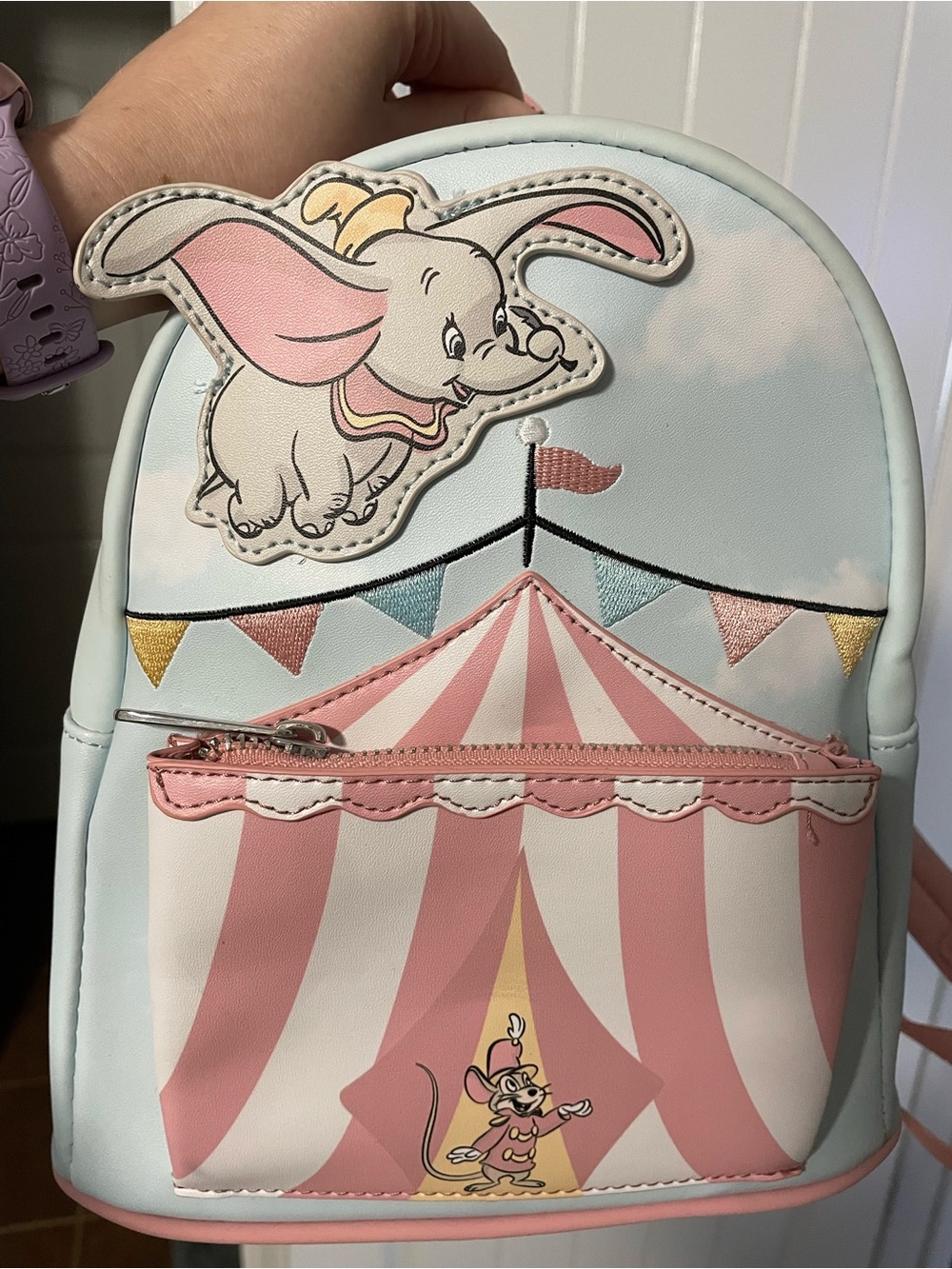 Loungefly Dumbo Backpack - Picture 5 of 6